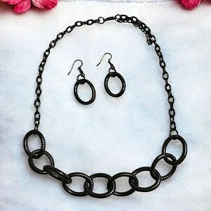 Jewelry set gun metal